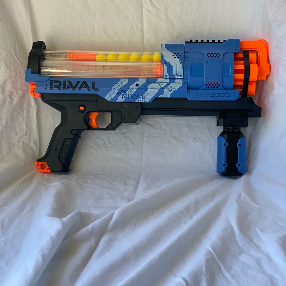 Nerf Rival XVll-3000